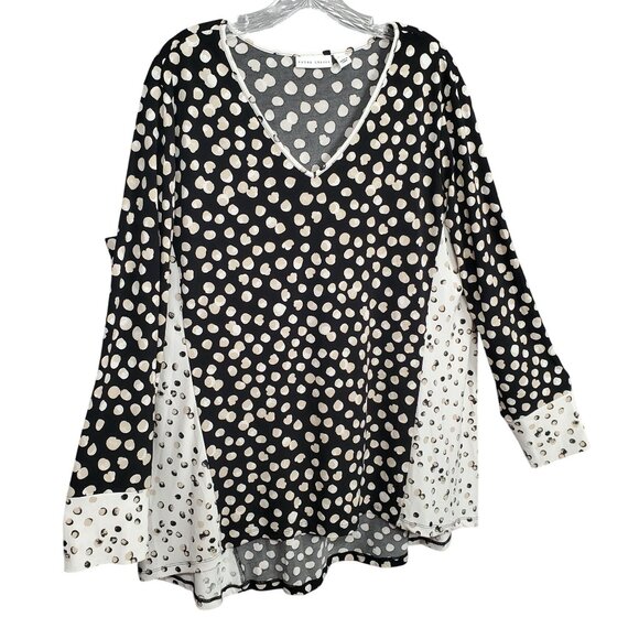 Susan Graver Tops - Susan Graver XL Tunic Top Polka Dot V Neck Liquid Knit Long Sleeve Flared Hem